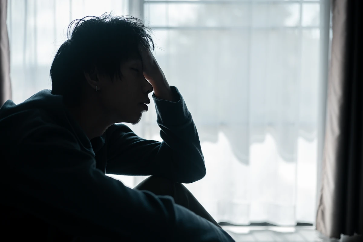 a woman wondering can depression cause memory loss