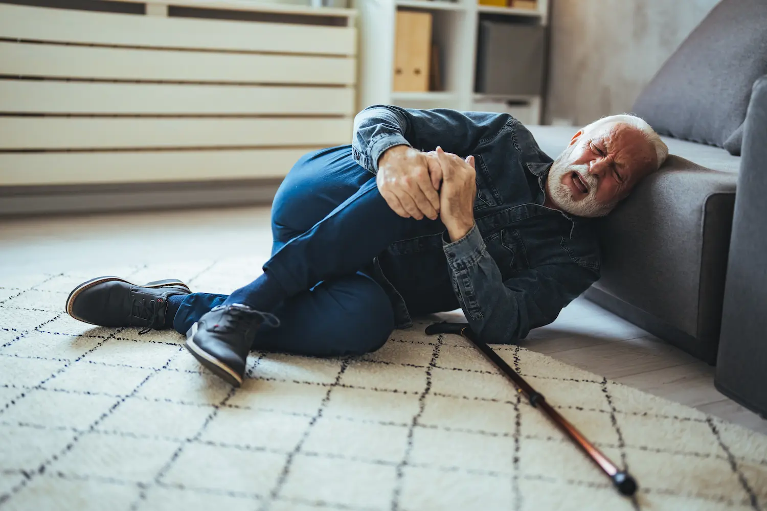 a senior who fell who needs fall safety tips in miami